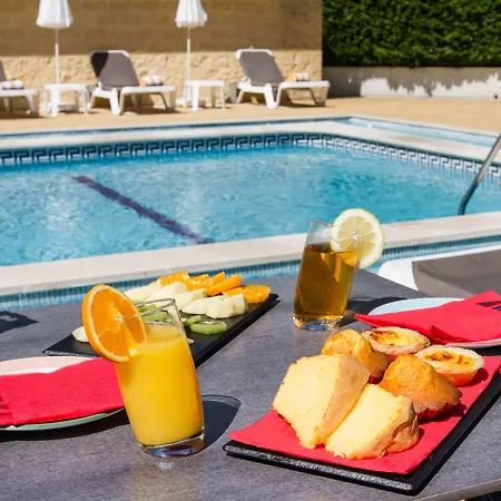 Ibis Porto Sul Europarque ホテル