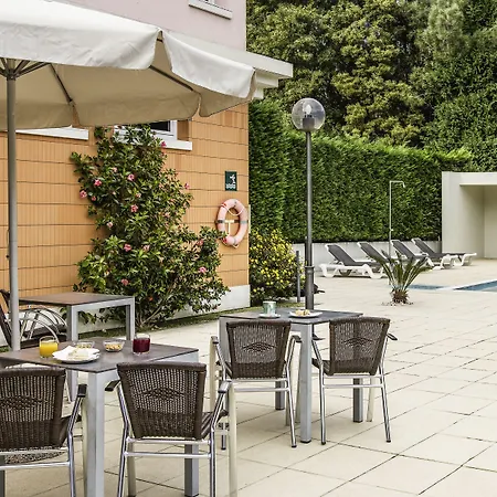ホテル Ibis Porto Sul Europarque サンタ・マリア・ダ・フェイラ