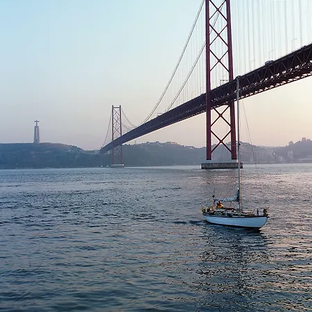 ホテル Ibis Porto Sul Europarque 2*