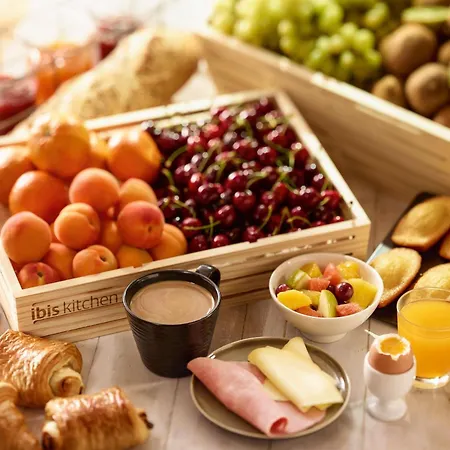 ホテル Ibis Porto Sul Europarque 2*