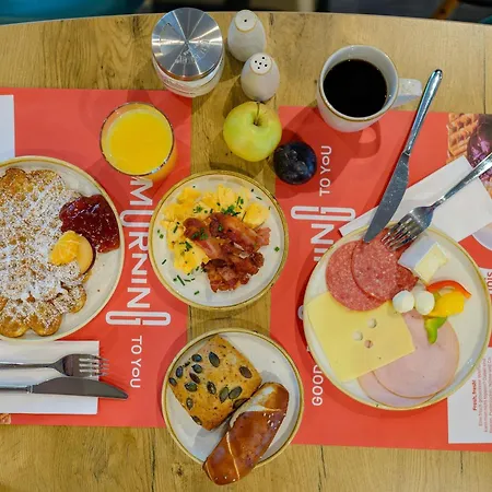 Ibis Porto Sul Europarque ホテル サンタ・マリア・ダ・フェイラ