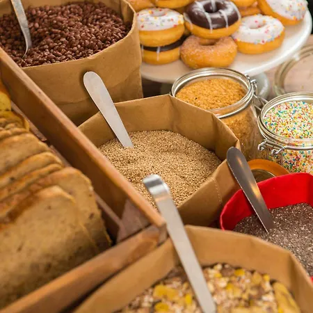 ホテル Ibis Porto Sul Europarque 2*