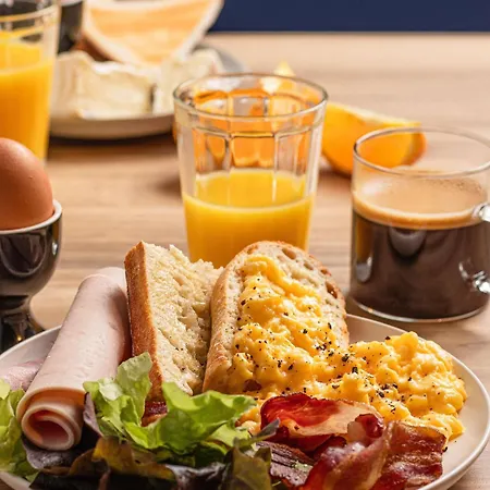 ホテル Ibis Porto Sul Europarque