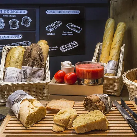 Ibis Porto Sul Europarque 2*