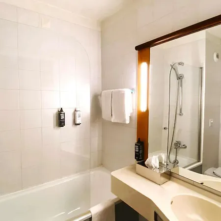 Ibis Porto Sul Europarque Hotel 2*