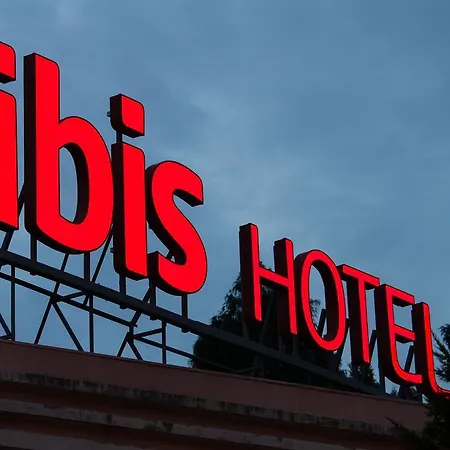 Ibis Porto Sul Europarque סנטה מריה דה פיירה