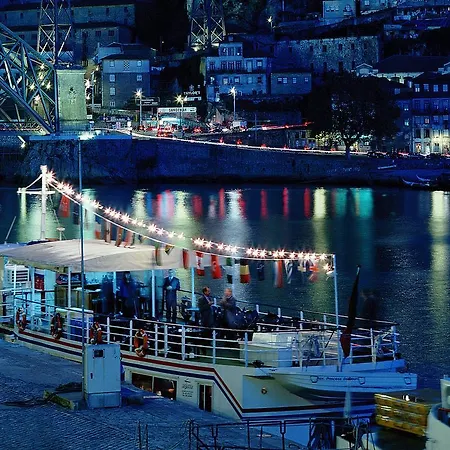 Hotel Ibis Porto Sul Europarque 2*