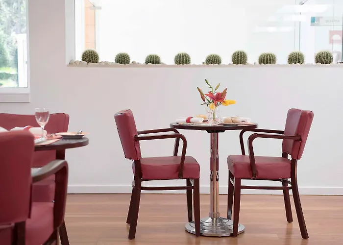 Ibis Porto Sul Europarque Hotel Santa Maria da Feira