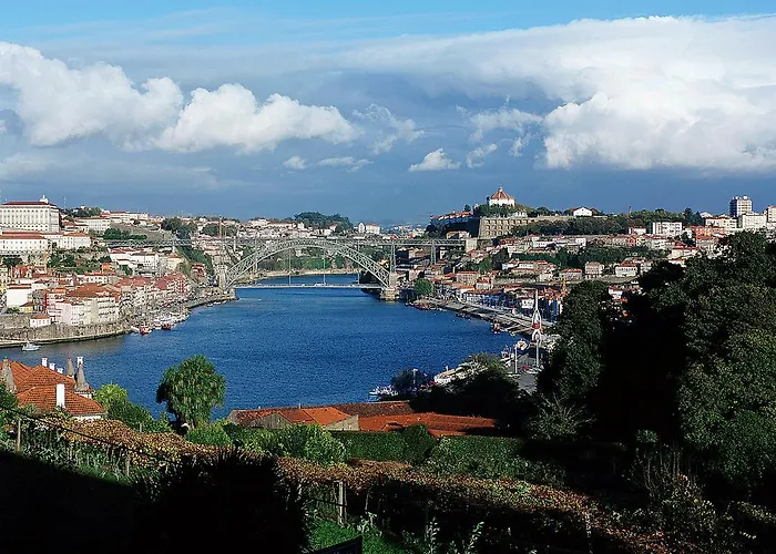 Ibis Porto Sul Europarque 2* Santa Maria da Feira
